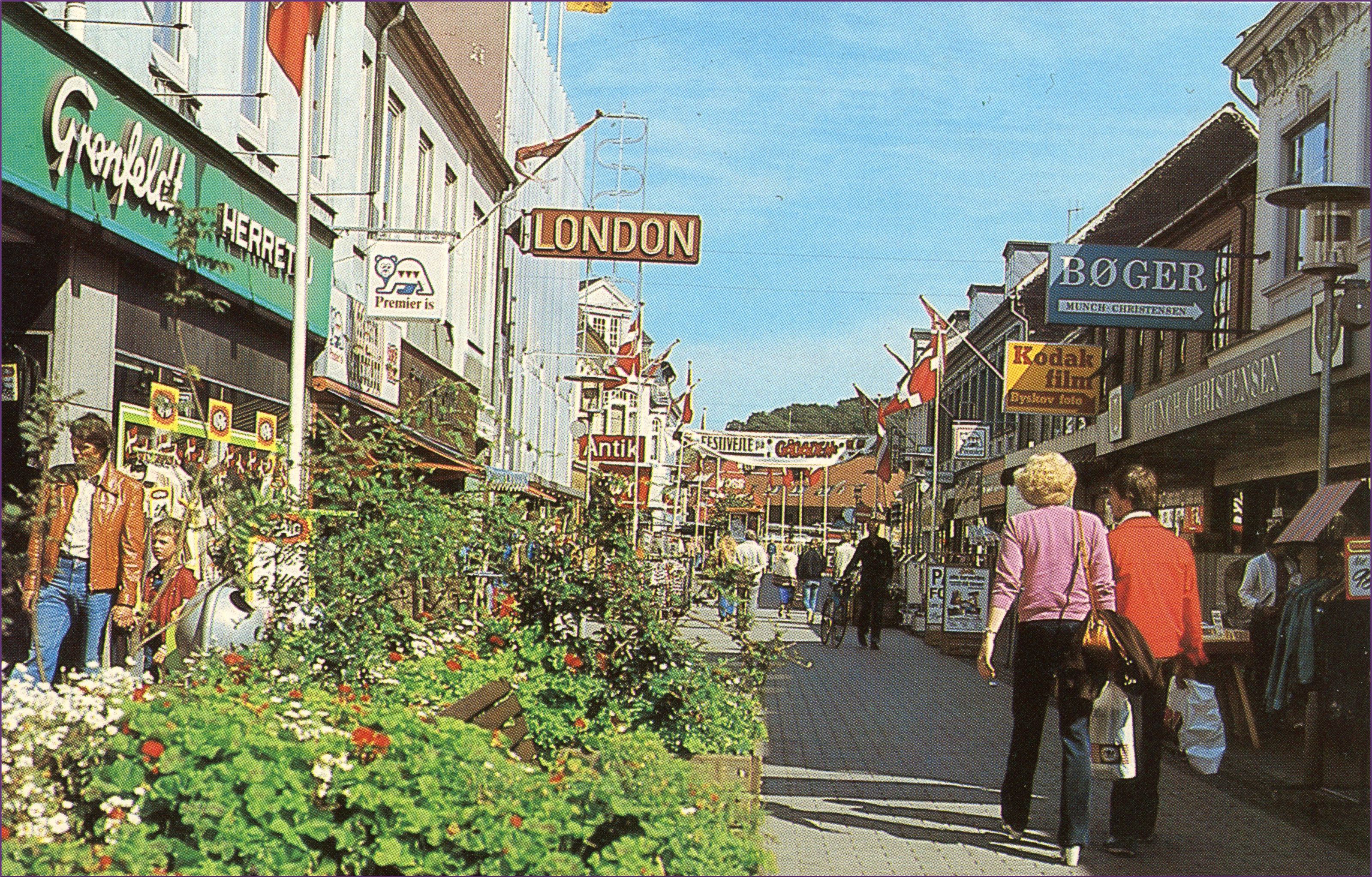 Butikker i Nørregade, Vejle, ca. 1979.