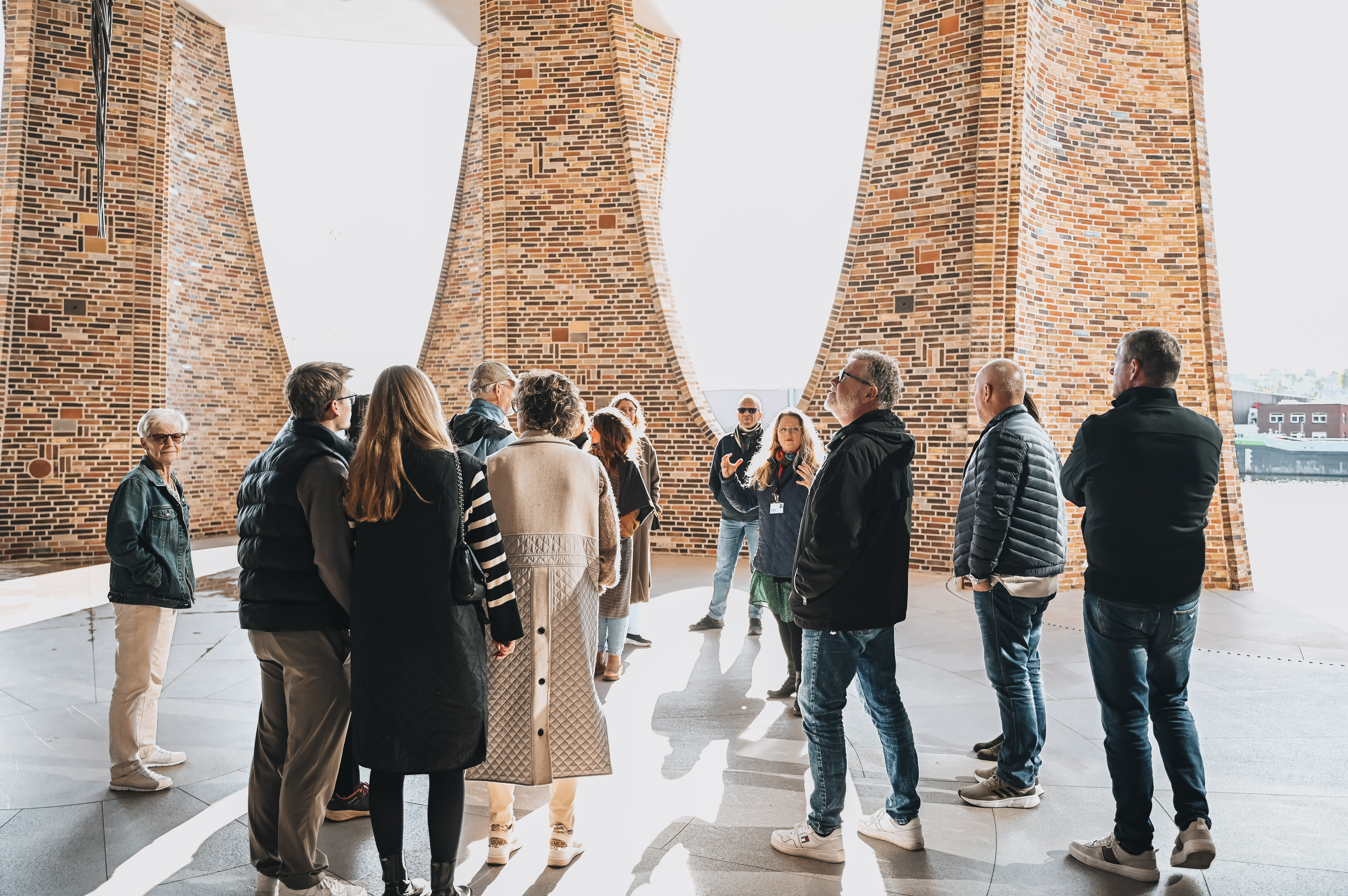 Omvisning i Fjordenhus