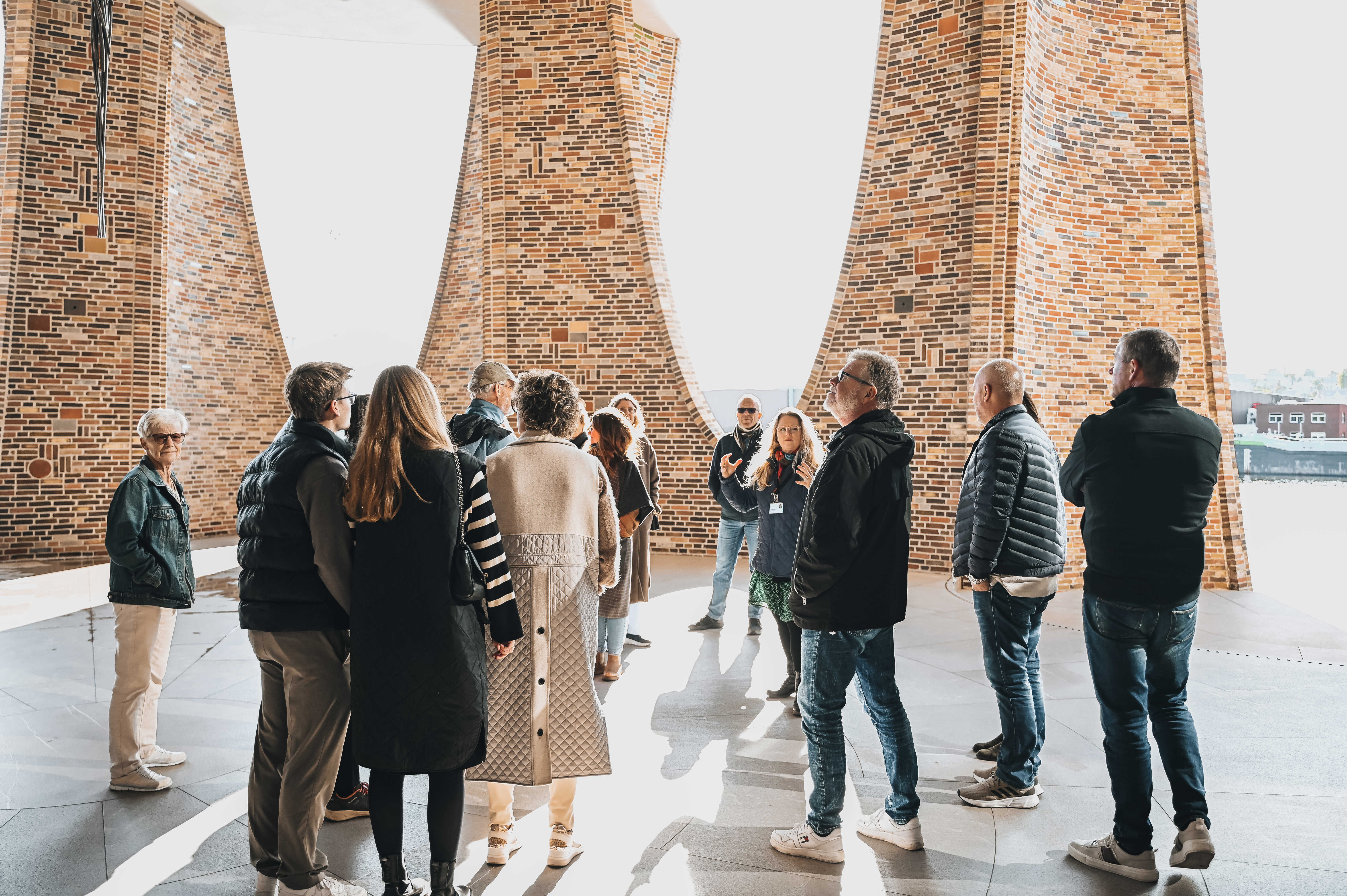 Omvisning i Fjordenhus