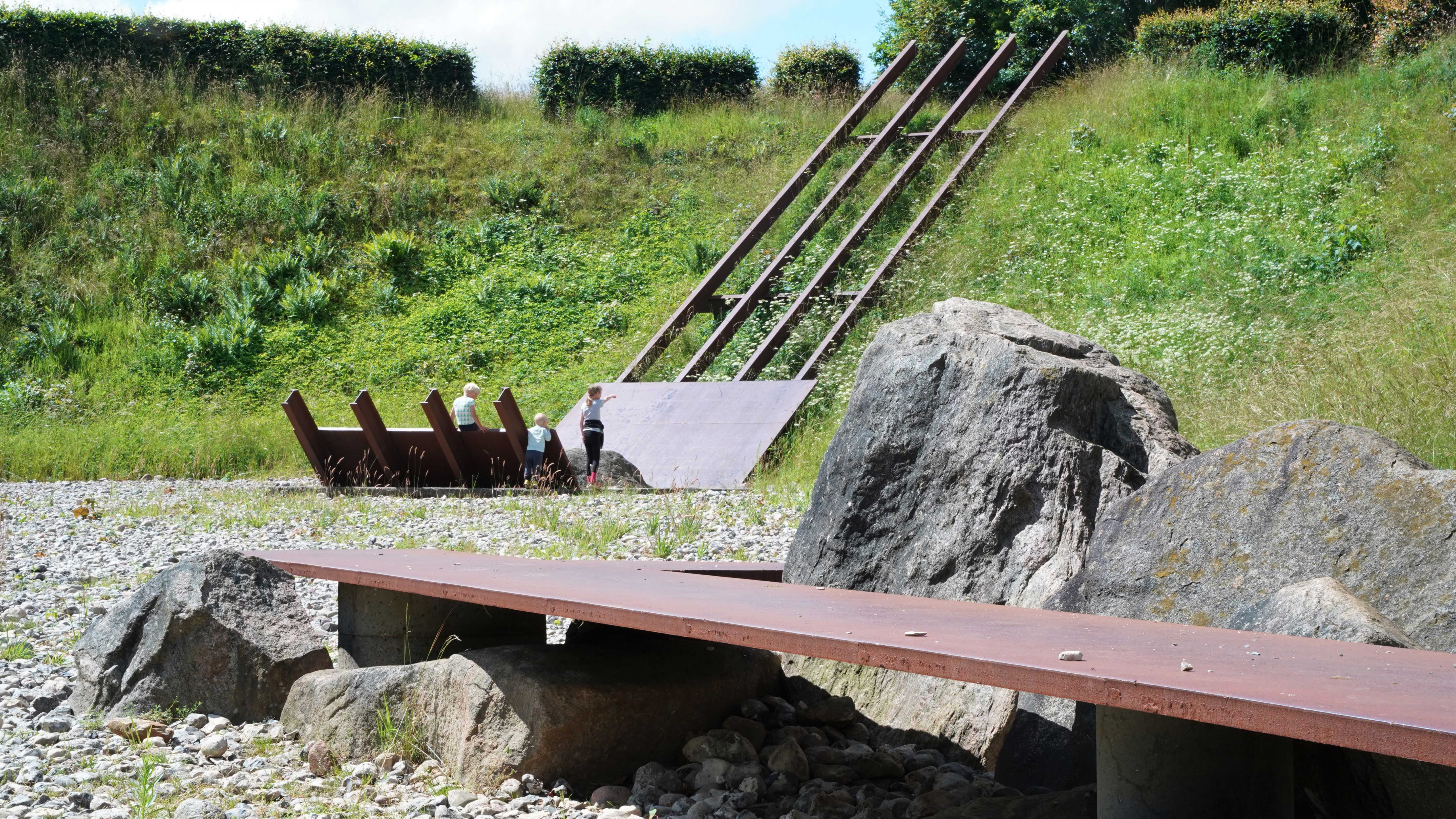 Skulptur i Tørskind grusgrav